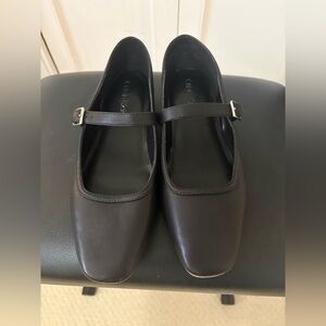 Calvin Klein Black Mary Jane Flats size 7